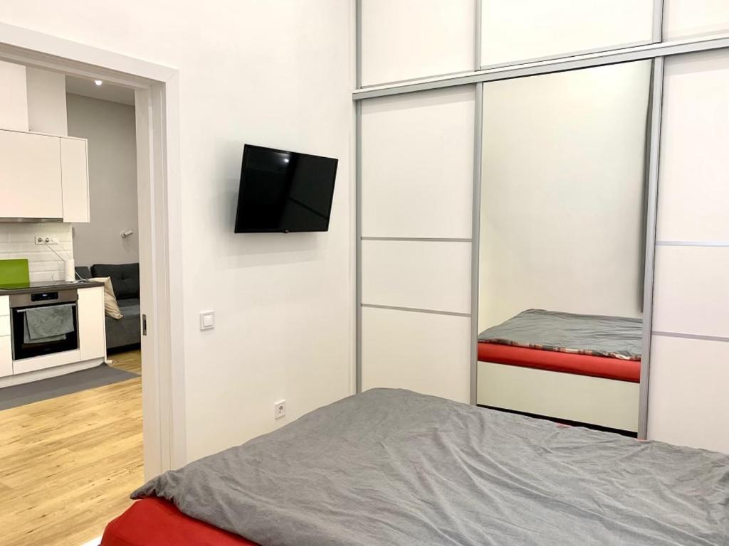 Colton Budapest Paulay Apartments Екстериор снимка