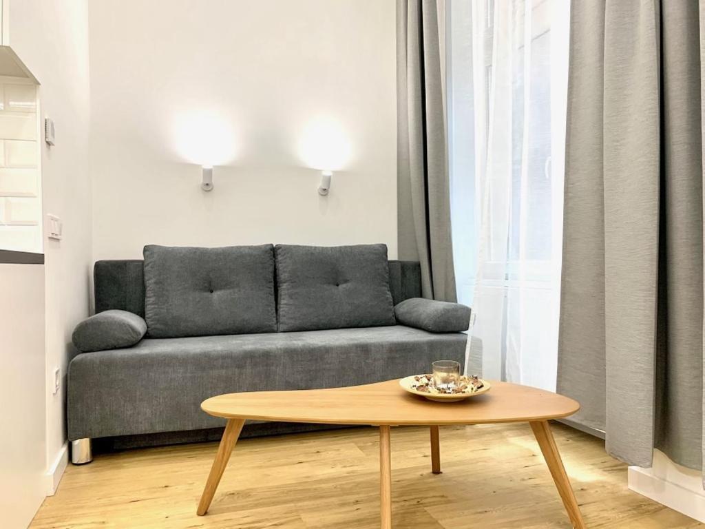 Colton Budapest Paulay Apartments Екстериор снимка