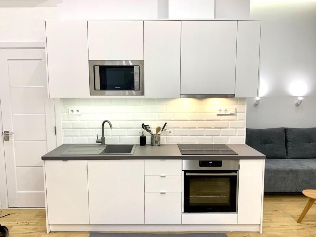 Colton Budapest Paulay Apartments Екстериор снимка