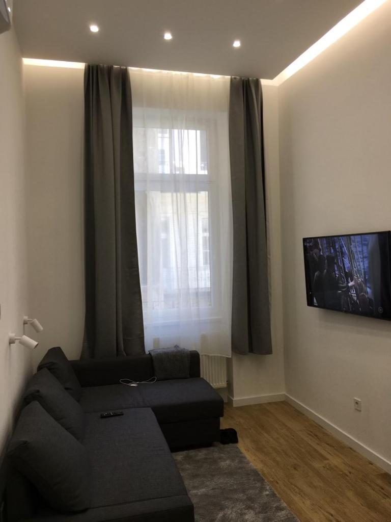 Colton Budapest Paulay Apartments Екстериор снимка