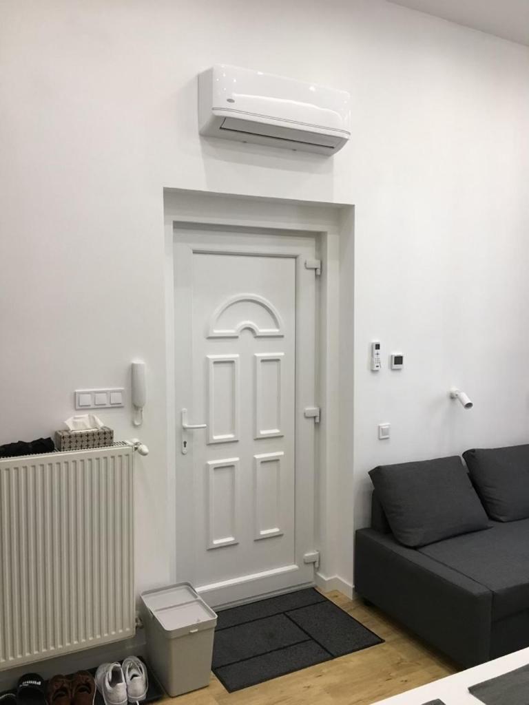 Colton Budapest Paulay Apartments Екстериор снимка