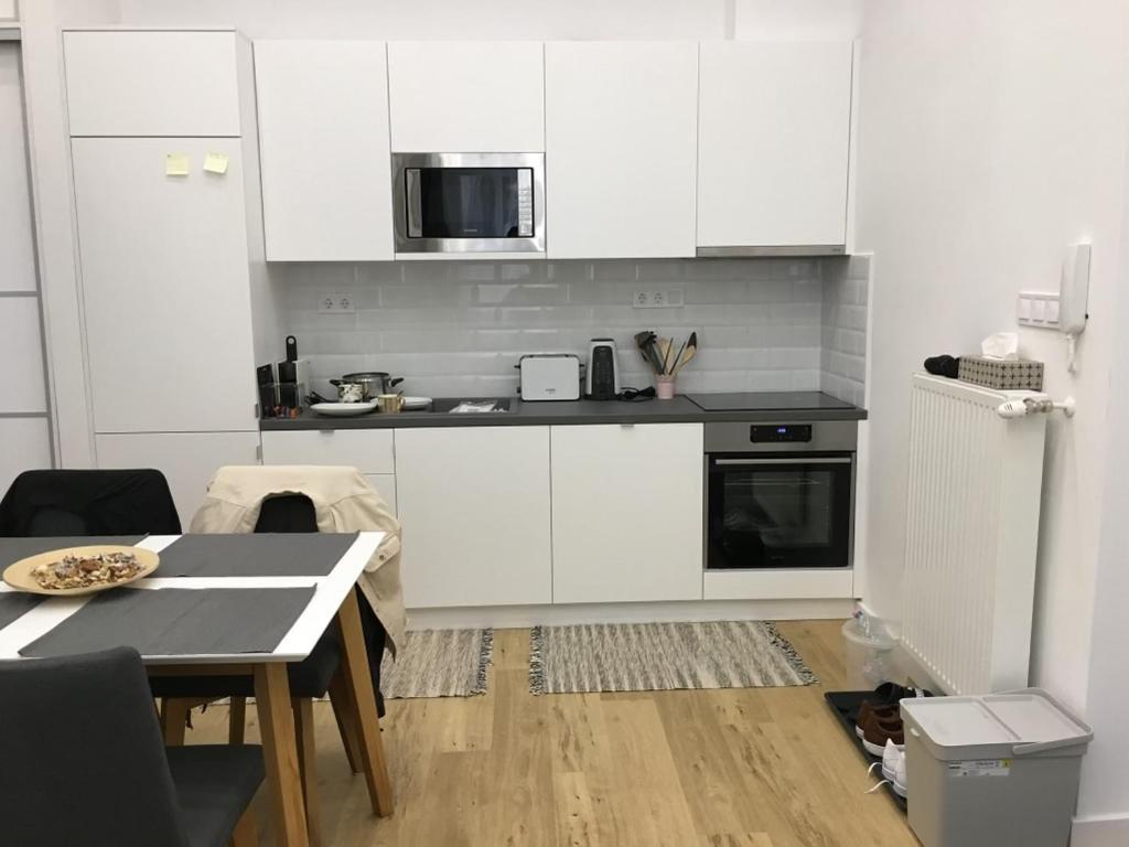 Colton Budapest Paulay Apartments Екстериор снимка