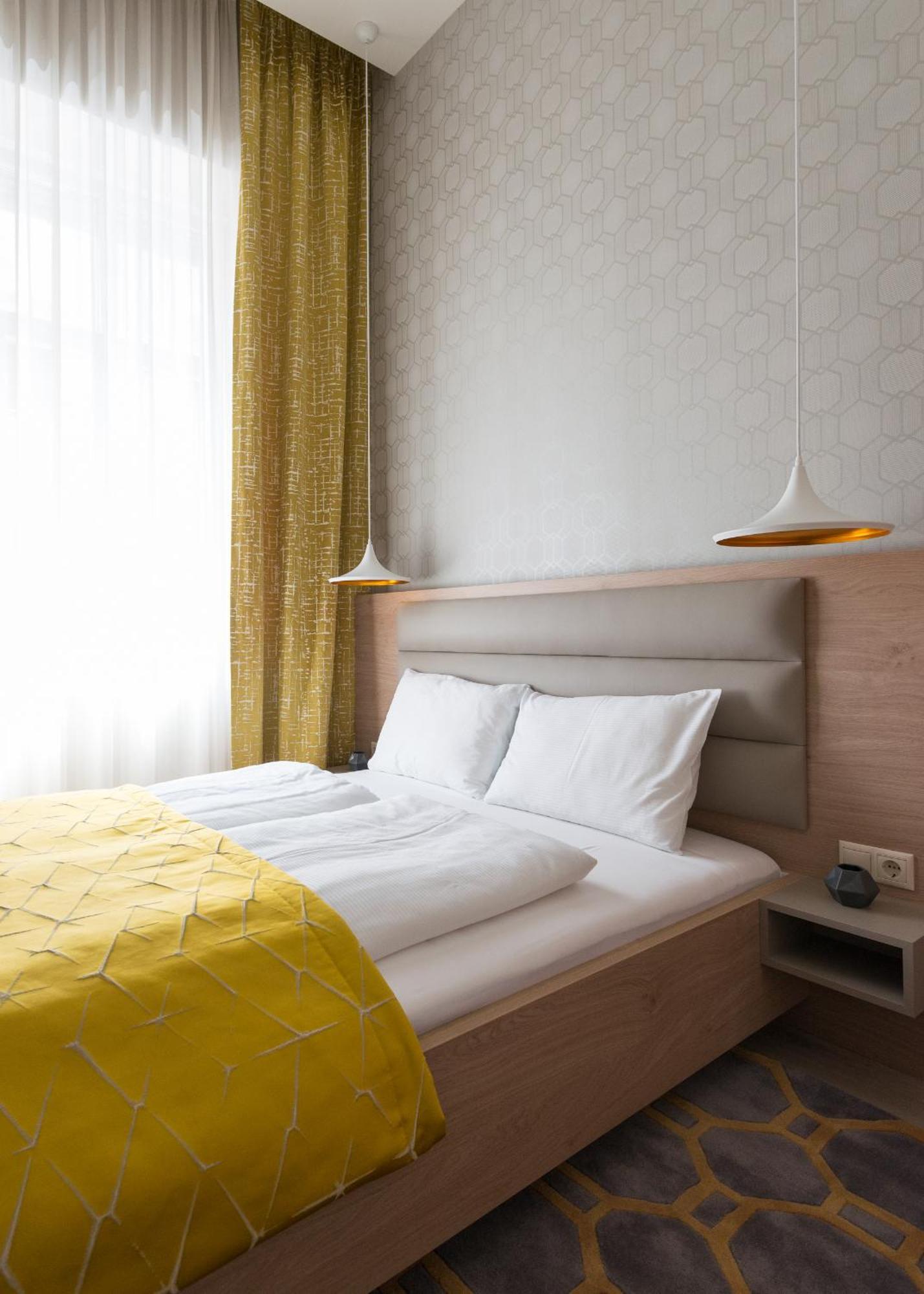 Colton Budapest Paulay Apartments Екстериор снимка