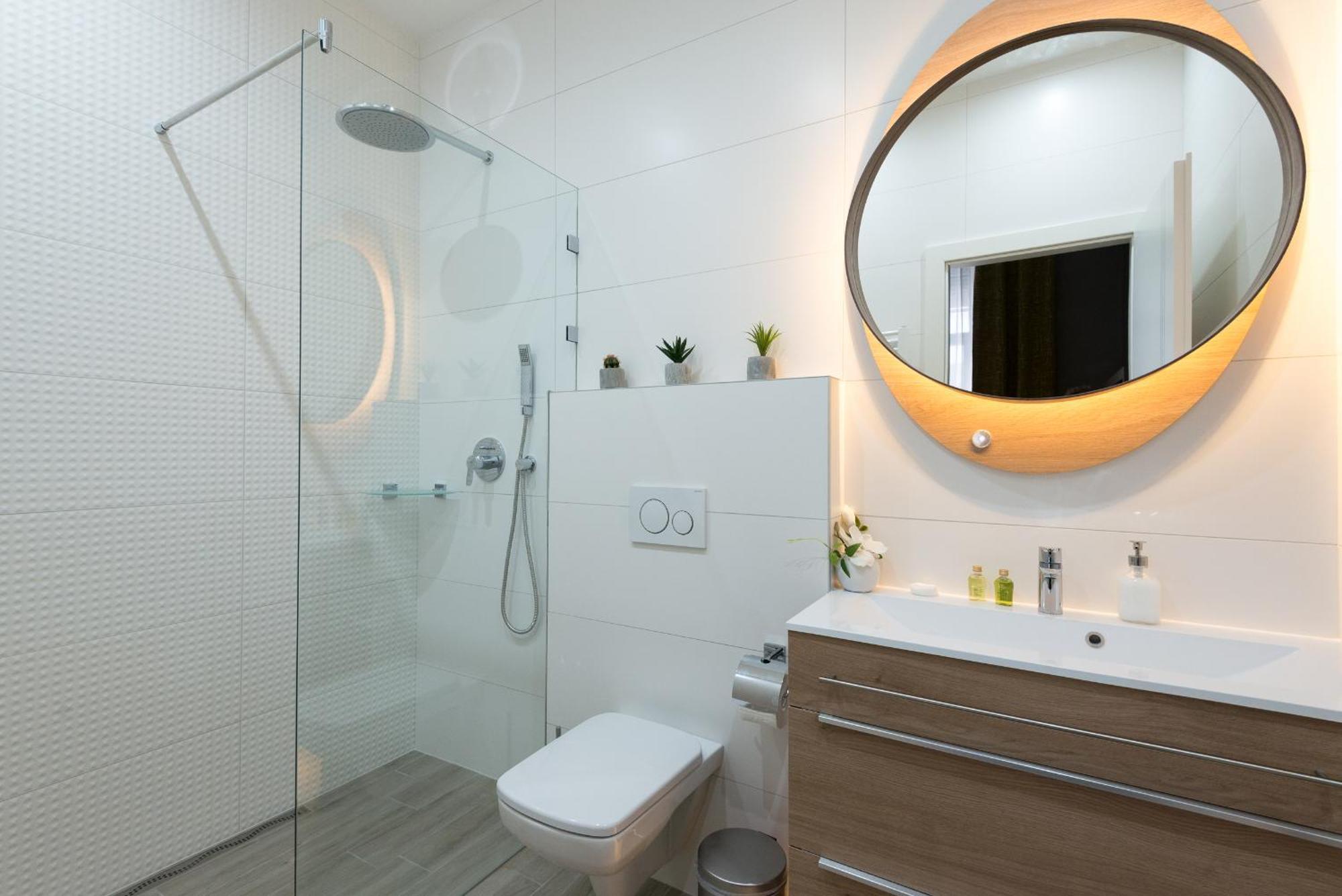 Colton Budapest Paulay Apartments Екстериор снимка